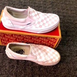 White checkered vans slip on
